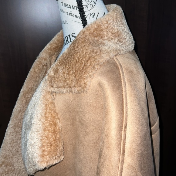 Calvin Klein Faux Shearling Coat, Camel, Size: L, *NWT* - Picture 7 of 12